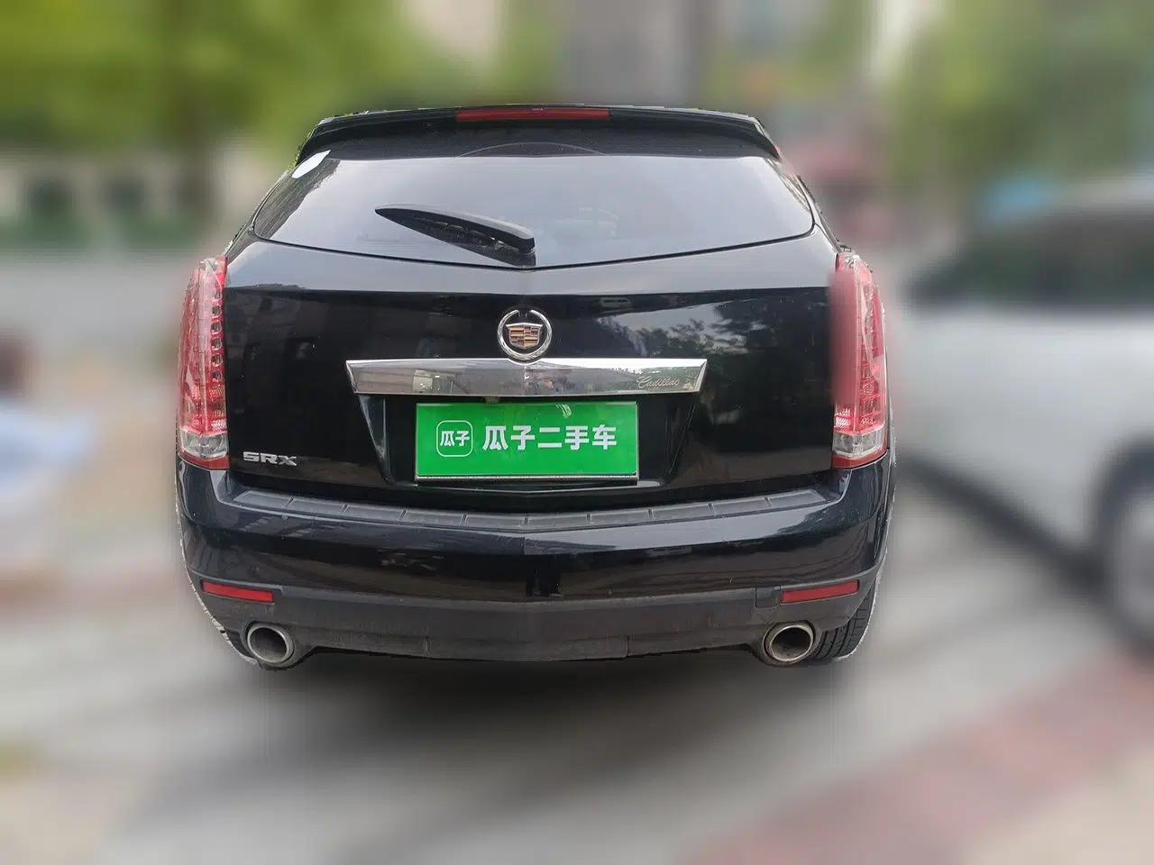Cadillac SRX 2014 3.0L Comfort Model — миниатюра 5