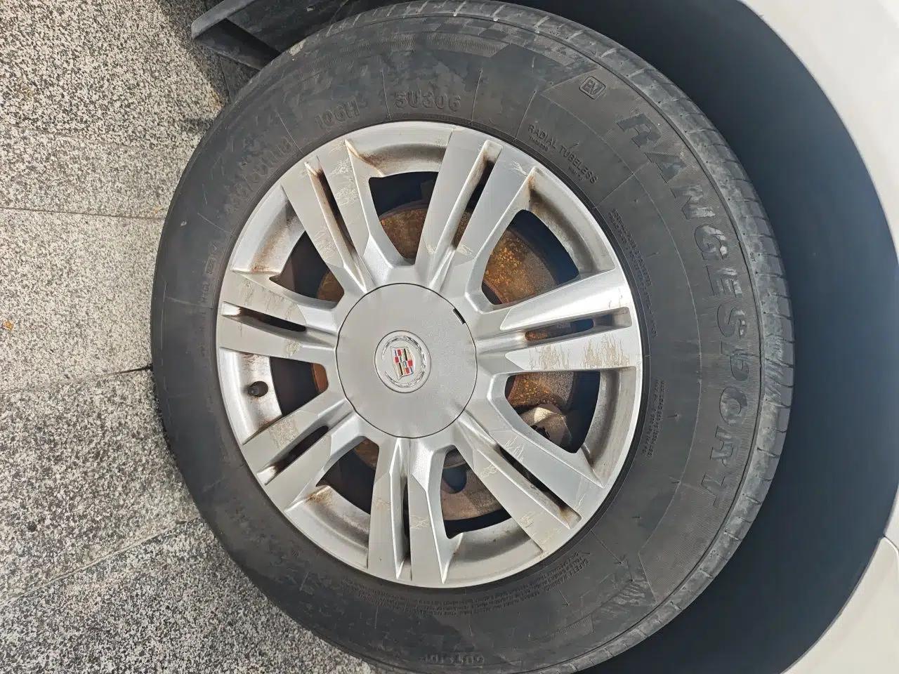 Cadillac SRX 2013 3.0L Comfort Model — миниатюра 8