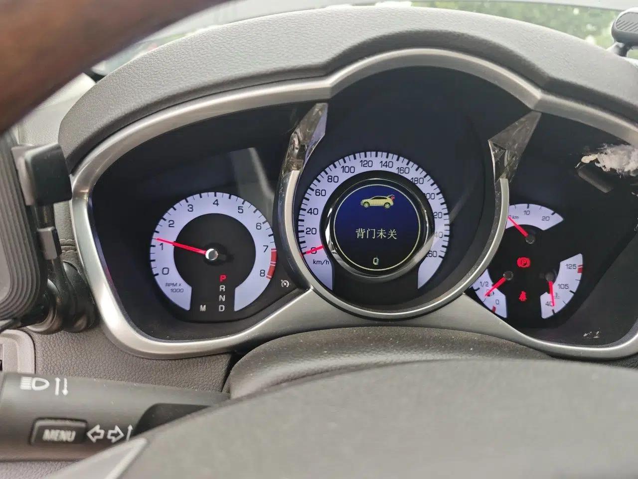 Cadillac SRX 2012 3.0L Luxury Model — миниатюра 12