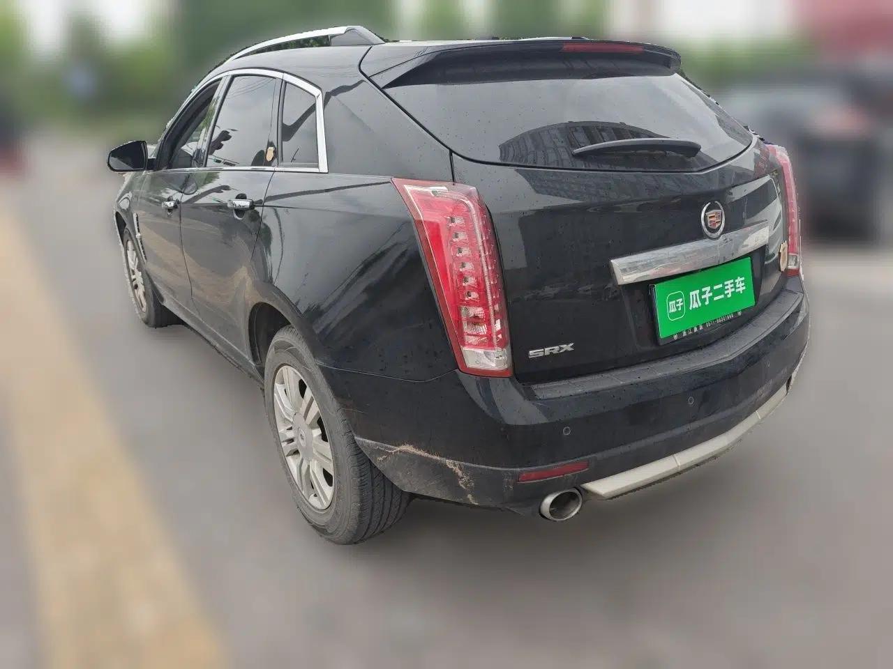 Cadillac SRX 2012 3.0L Luxury Model — миниатюра 4