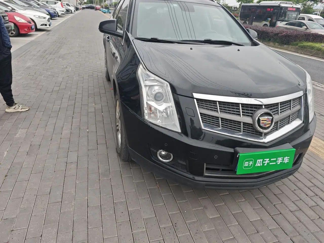 Cadillac SRX 2012 3.0L Luxury Model — миниатюра 7