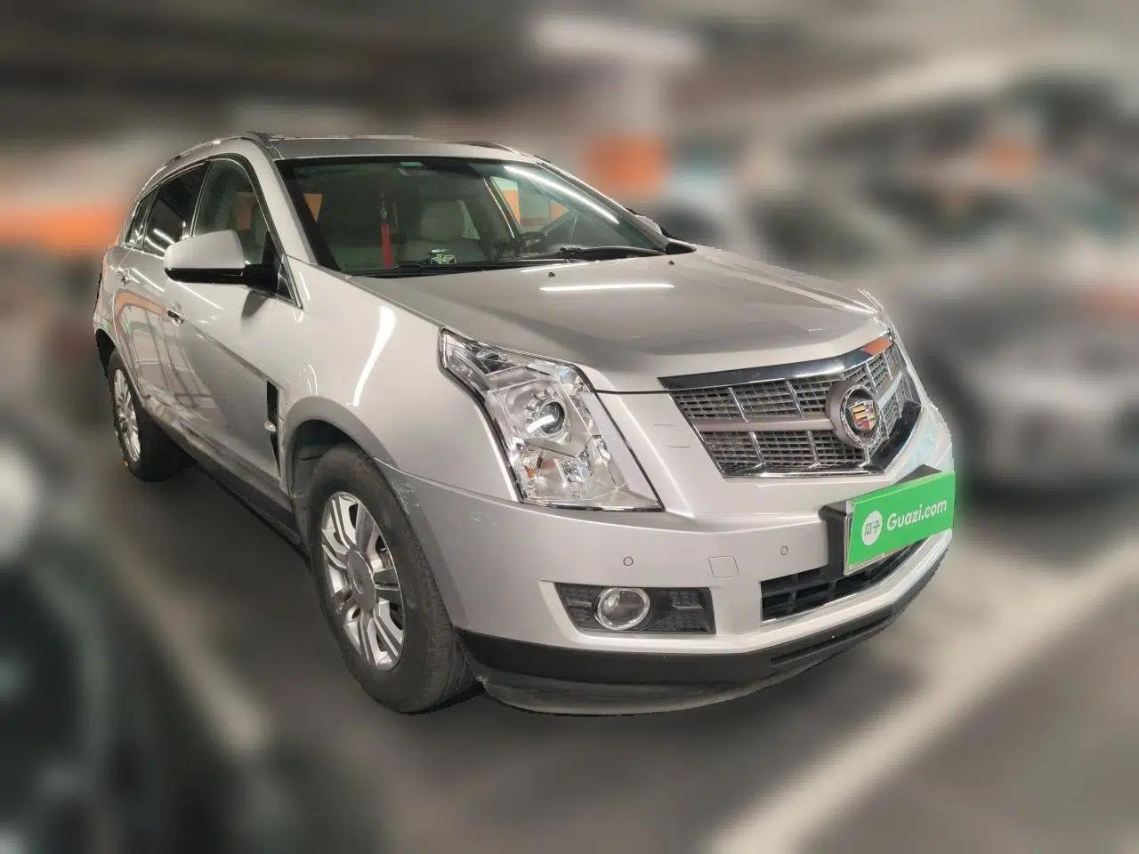 Cadillac SRX 2011 3.0L Luxury Model — миниатюра 3