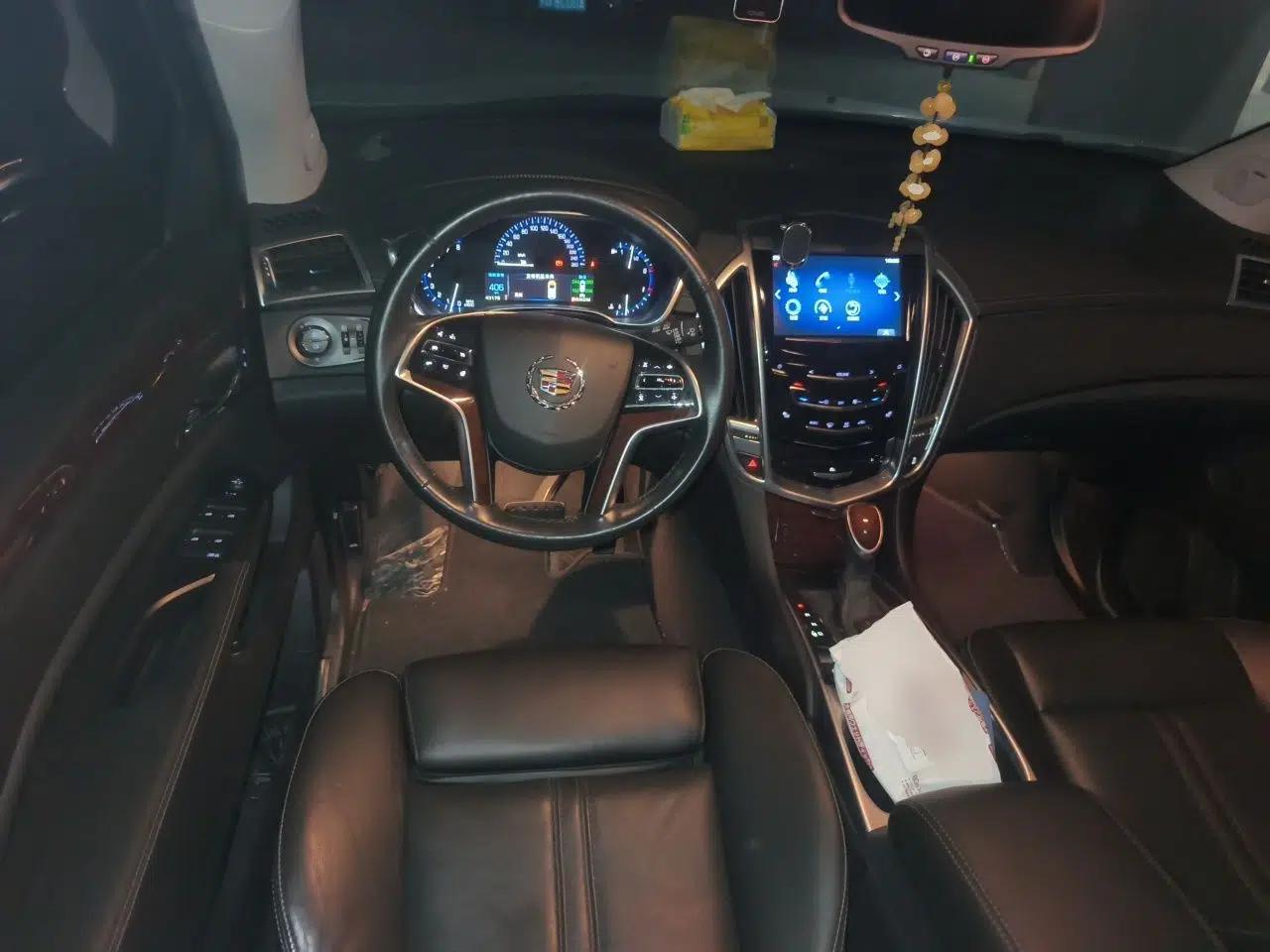 Cadillac SRX 2013 3.0L Elite Model — миниатюра 11