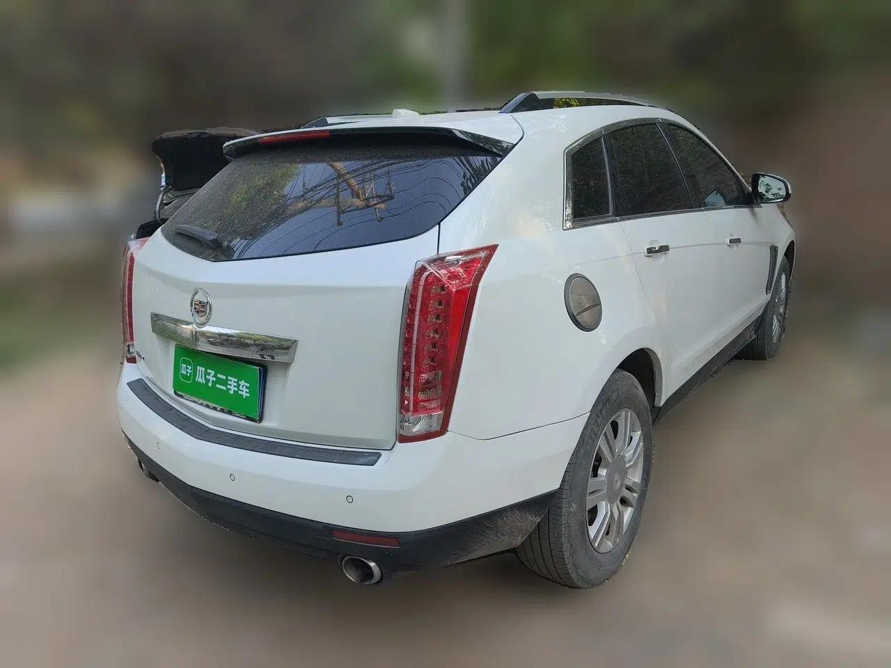 Cadillac SRX 2014 3.0L Luxury Model — миниатюра 6