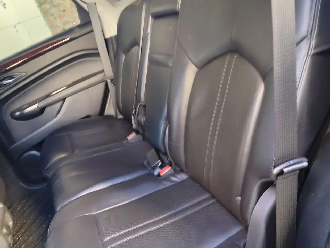 Cadillac SRX 2012 3.0L Elite Edition — миниатюра 18