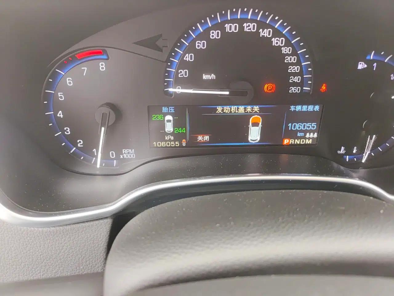Cadillac SRX 2015 3.0L Elite Model — миниатюра 13