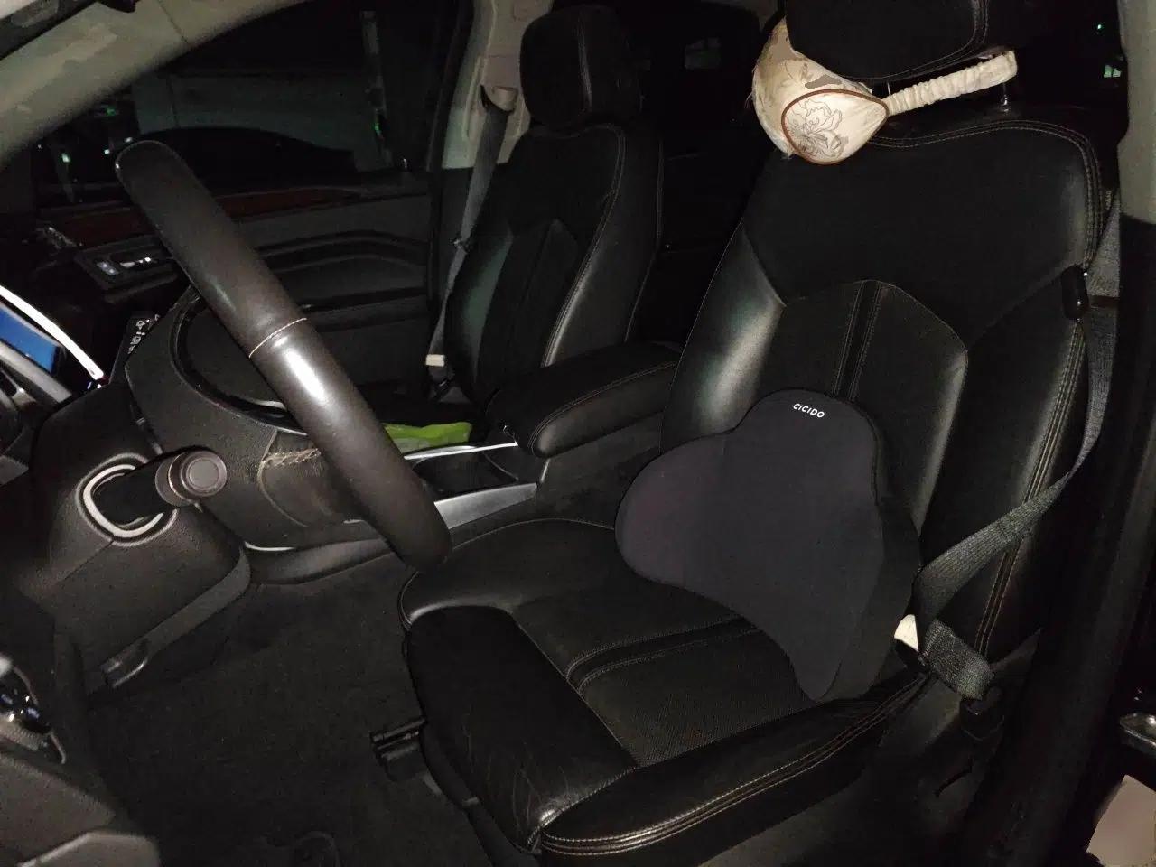 Cadillac SRX 2013 3.0L Elite Model — миниатюра 16