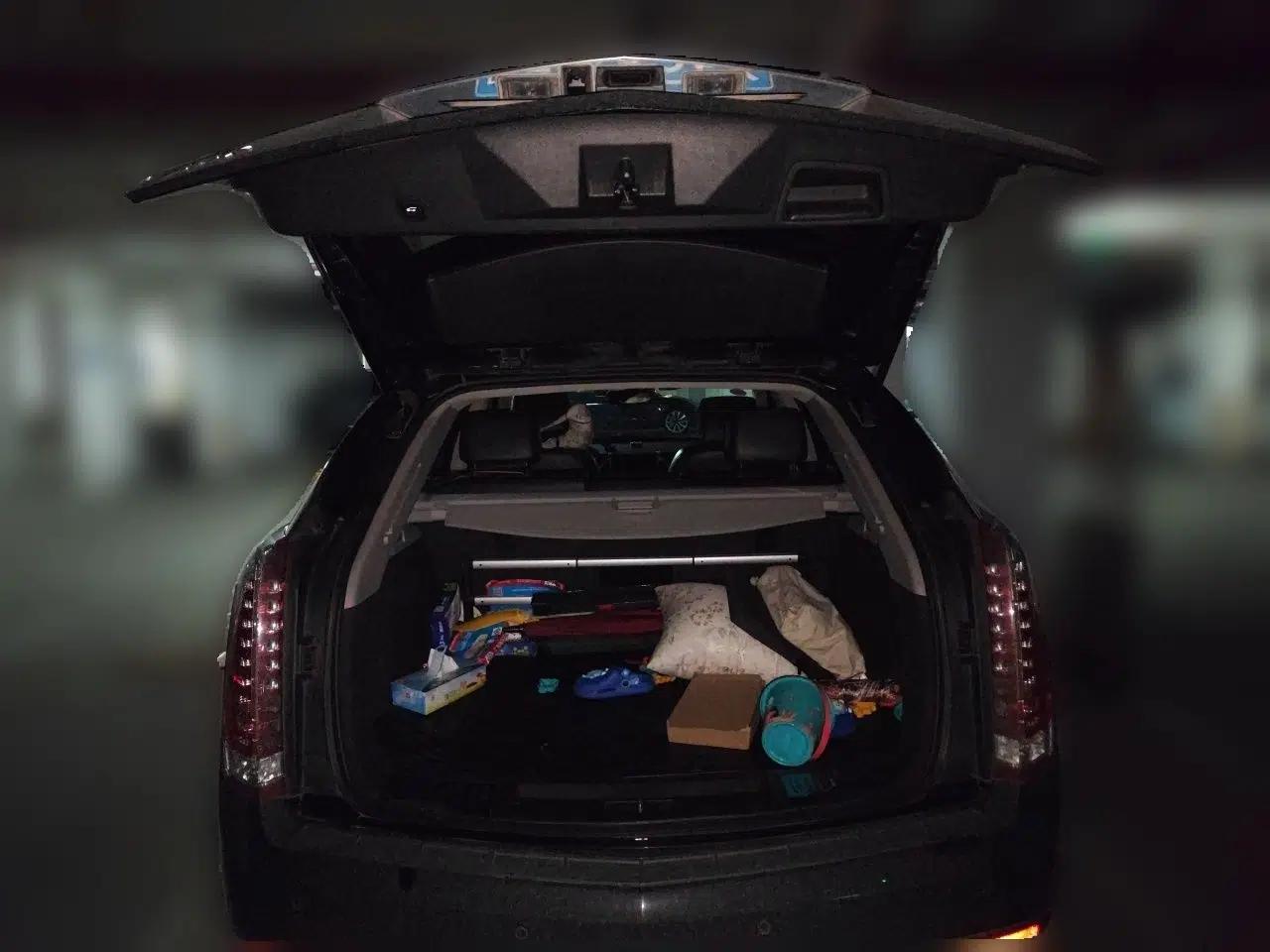 Cadillac SRX 2013 3.0L Elite Model — миниатюра 20