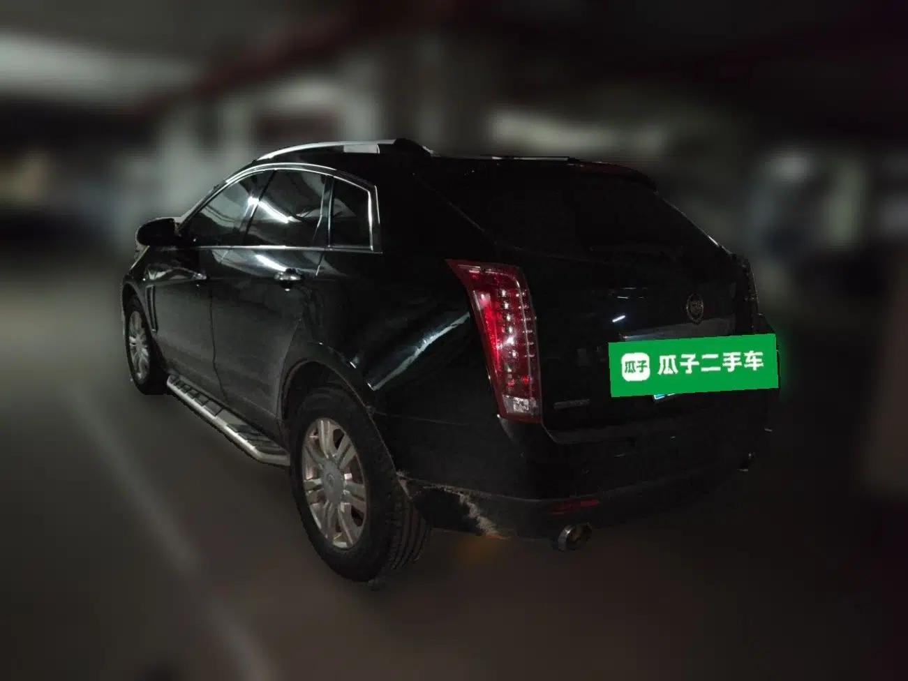 Cadillac SRX 2013 3.0L Elite Model — миниатюра 4