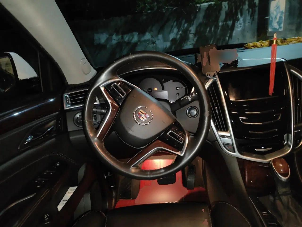 Cadillac SRX 2014 3.0L Luxury Model — миниатюра 11