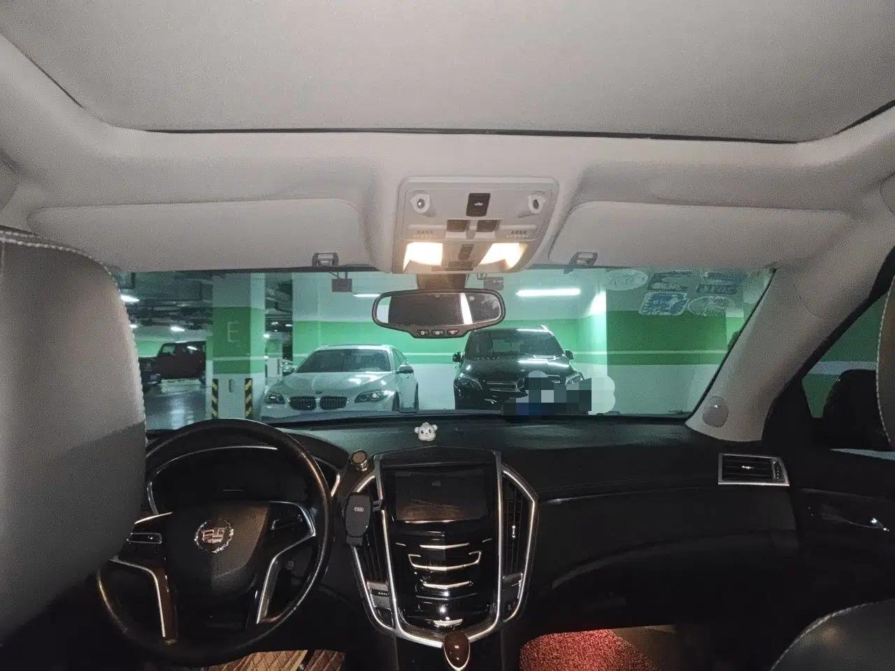 Cadillac SRX 2014 3.0L Elite Model — миниатюра 19