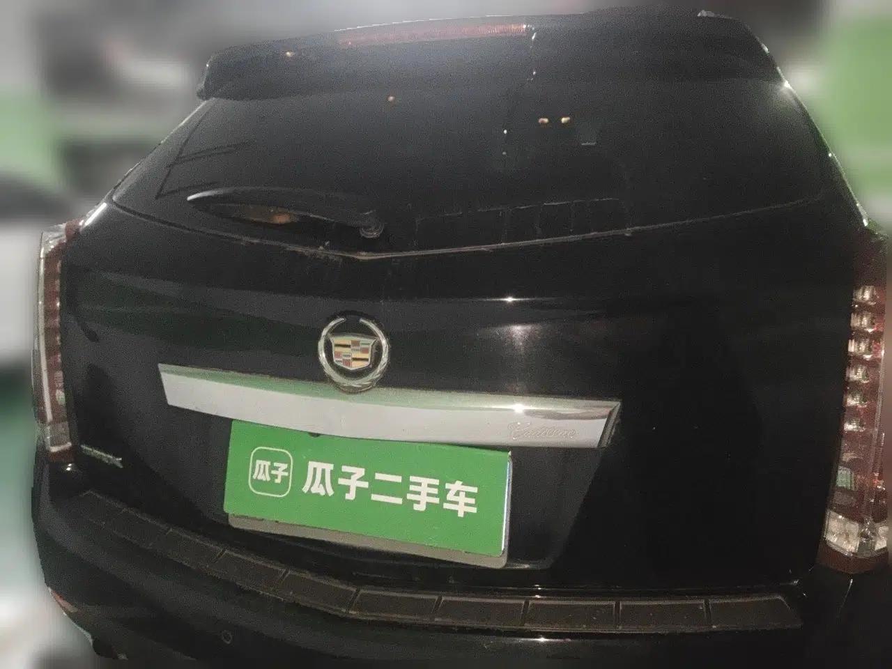 Cadillac SRX 2014 3.0L Elite Model — миниатюра 5