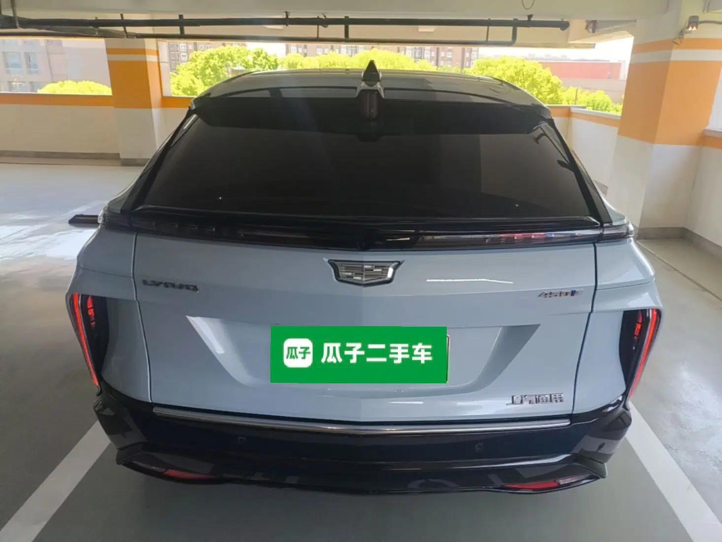 Cadillac LYRIQ 2022 Rear-Drive Long-Range Luxury Edition — миниатюра 5