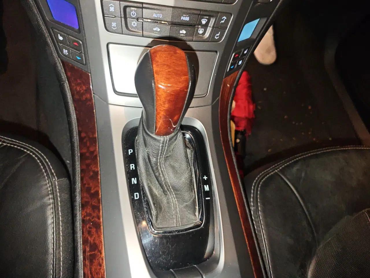 Cadillac CTS 2012 3.0L Luxury Sport Edition — миниатюра 15