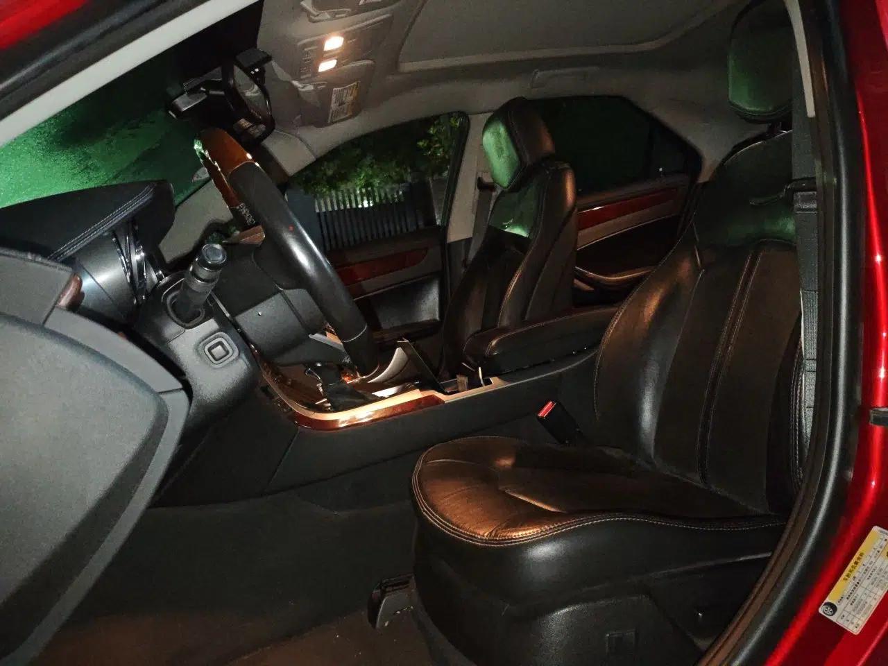 Cadillac CTS 2012 3.0L Luxury Sport Edition — миниатюра 16
