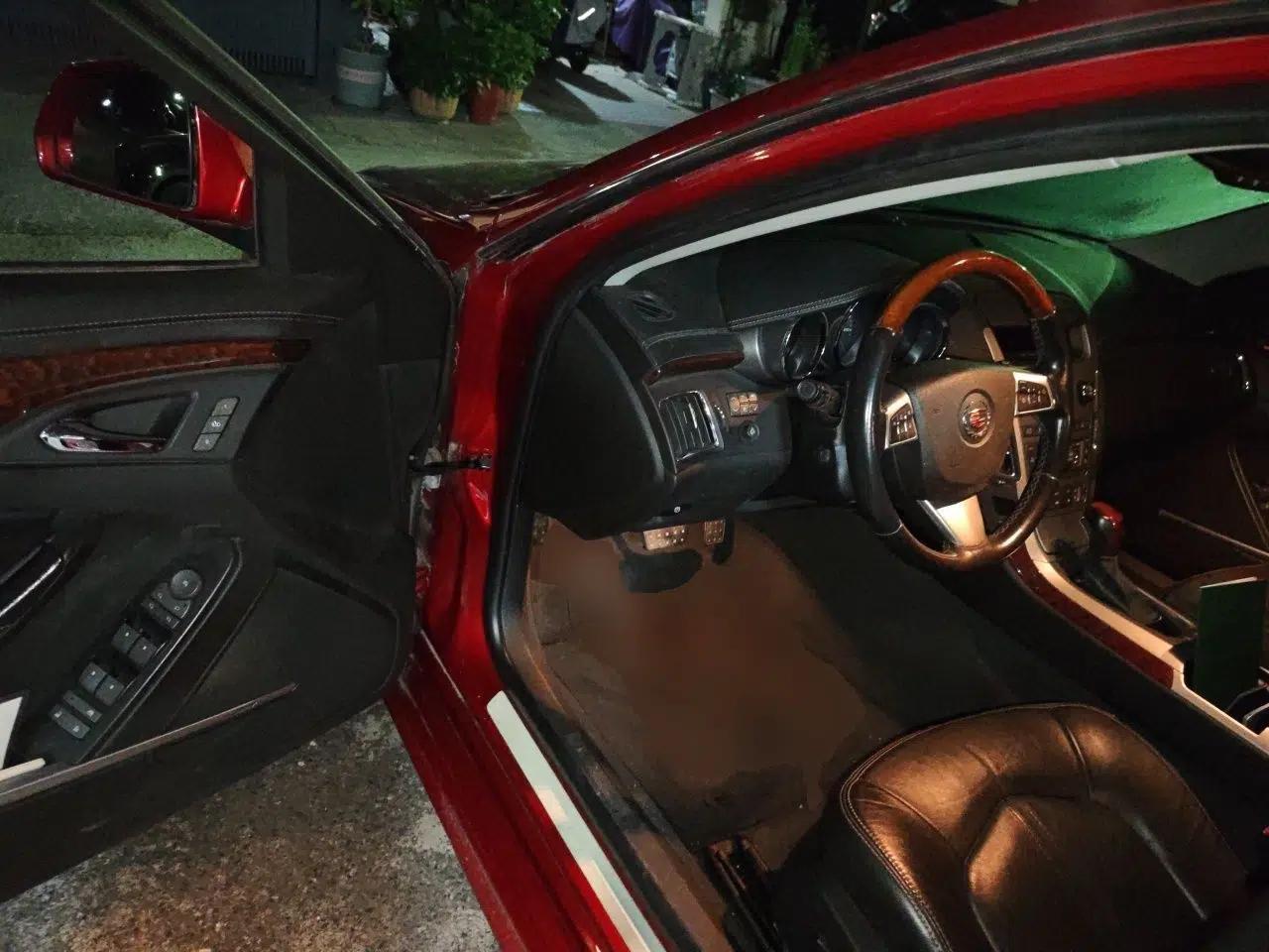 Cadillac CTS 2012 3.0L Luxury Sport Edition — миниатюра 17