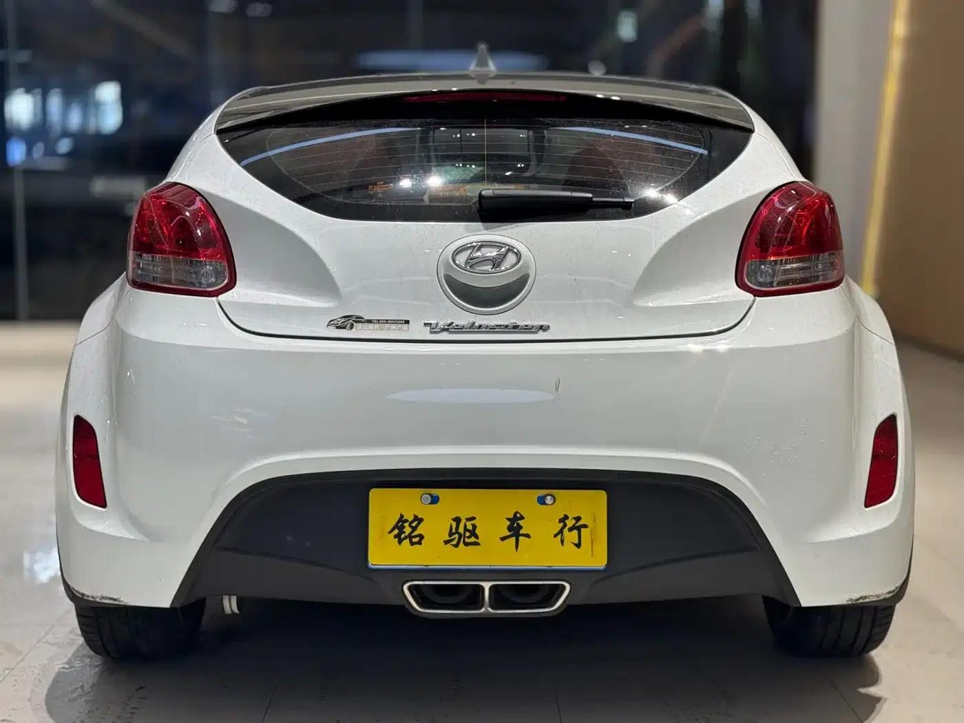 Veloster 2012 1.6T Automatic Luxury Edition — миниатюра 5