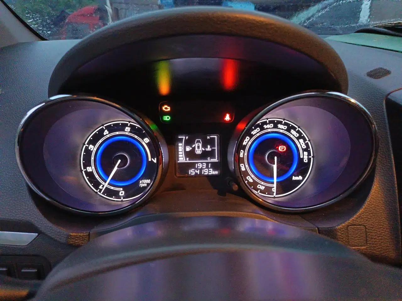 Cowin E3 2018 1.5L Manual Flagship Model — миниатюра 12