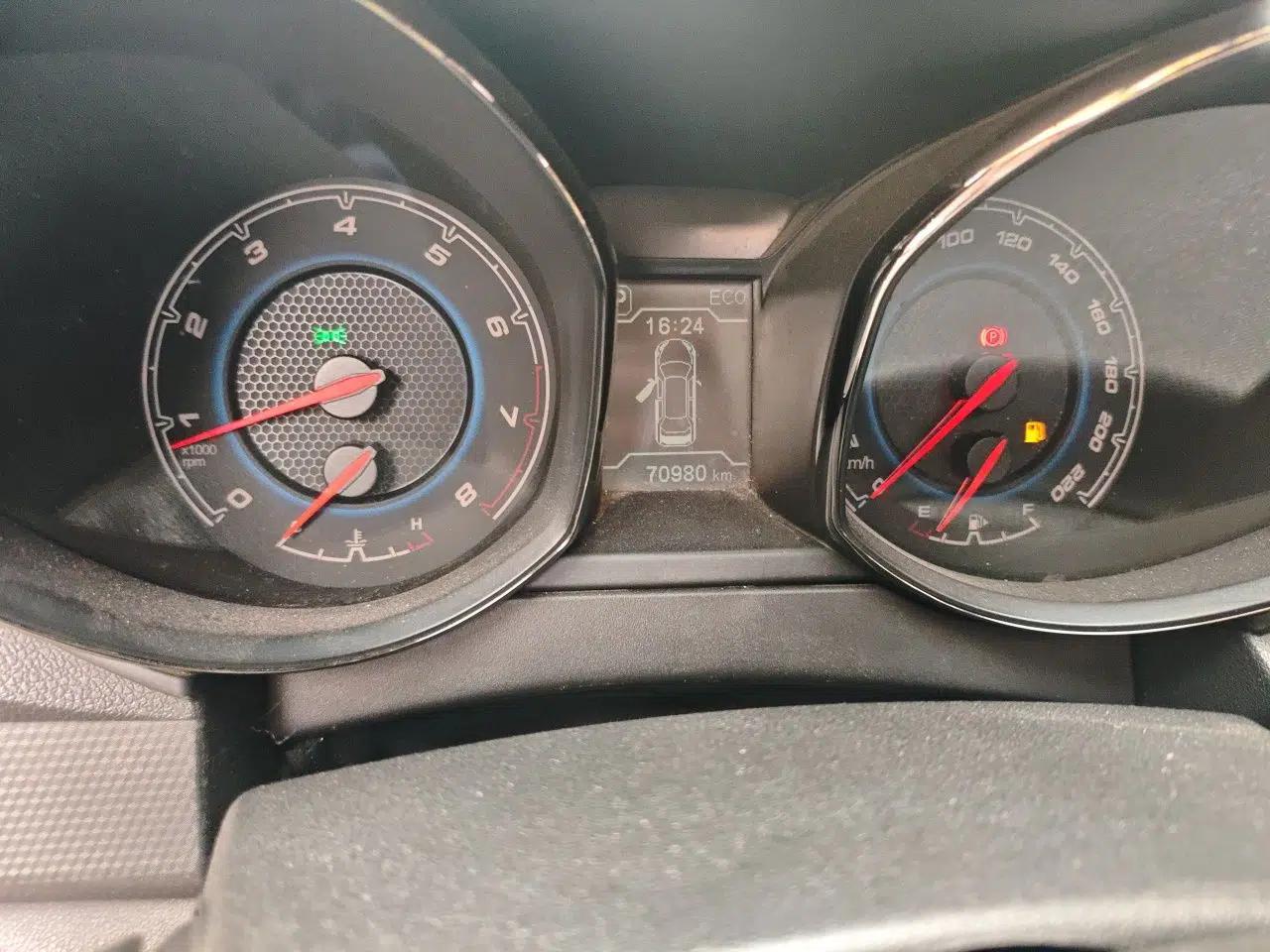 Cowin X5 2017 1.5T CVT Luxury Model — миниатюра 13