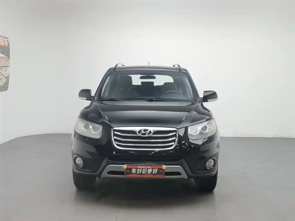 Santa Fe Classic 2012 2.4 Supreme Edition 7-Seat 4WD — миниатюра 3