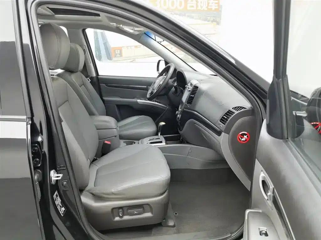 Santa Fe Classic 2012 2.4 Supreme Edition 7-Seat 4WD — миниатюра 23