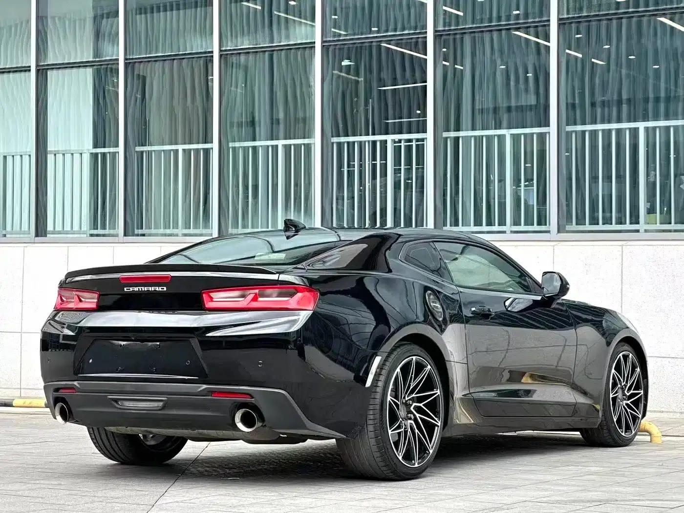2017 Camaro 2.0T RS — миниатюра 8