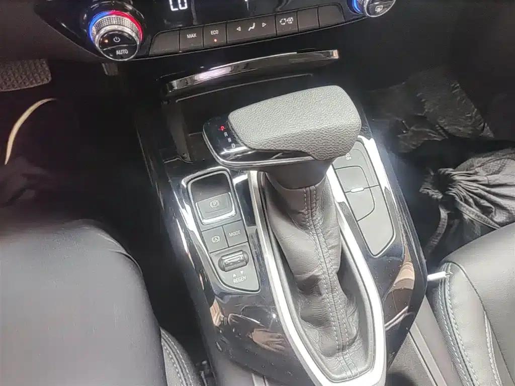 Chevrolet Menlo 2023 Star Plus Edition — миниатюра 14