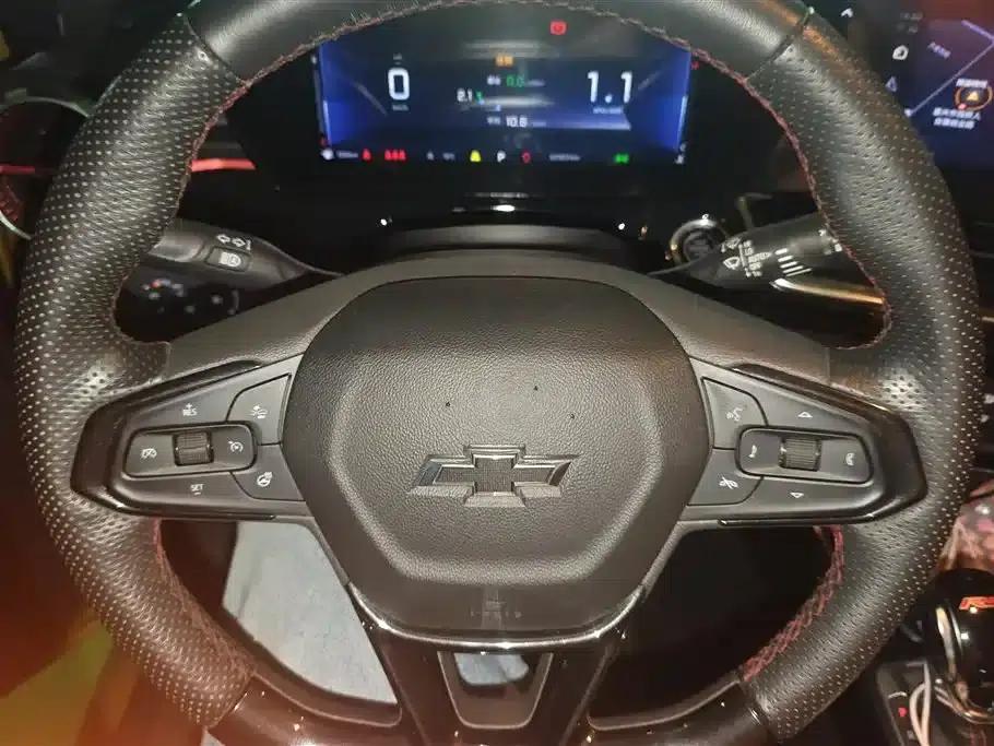 2022 Geely Xingmairo 1.5T CVT RS Bee Edition — миниатюра 15