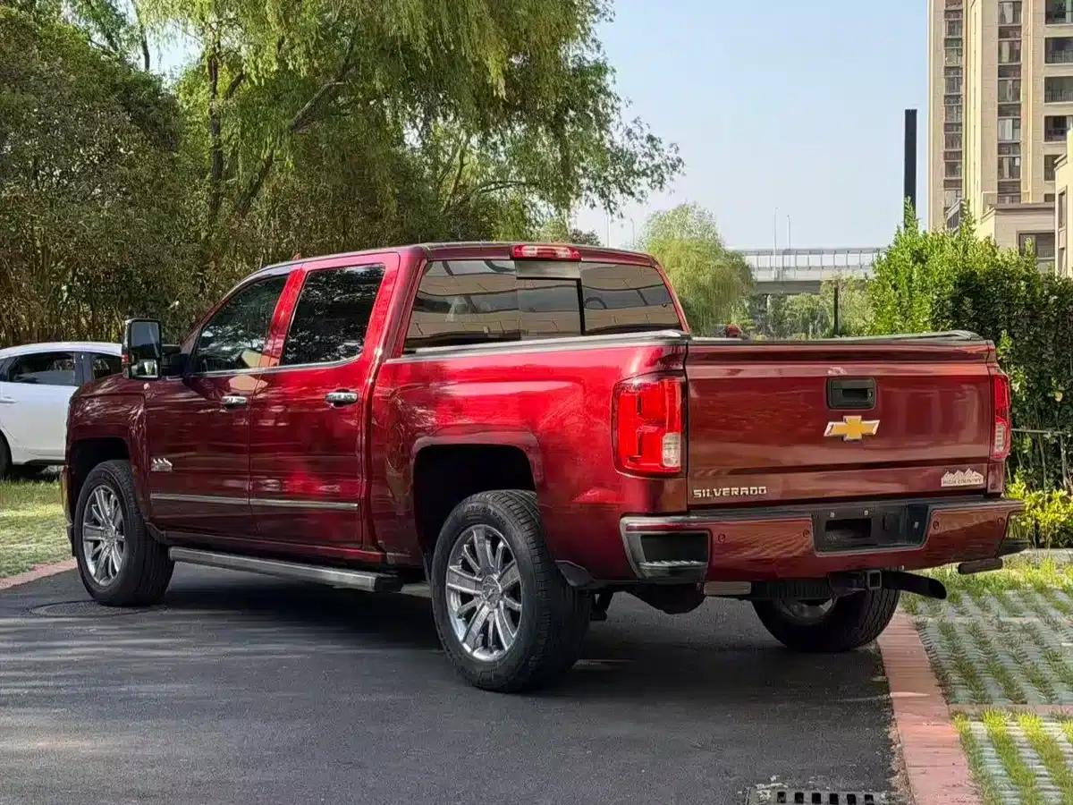 Silverado 2017 6.2L High Country Edition — миниатюра 4