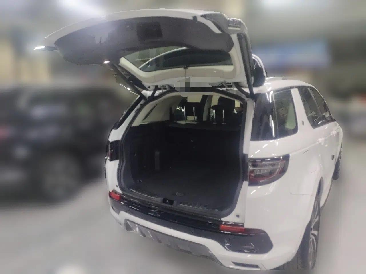 Land Rover Discovery Sport New Energy 2022 Facelifted P300e Plug-in Hybrid Electric Version — миниатюра 20