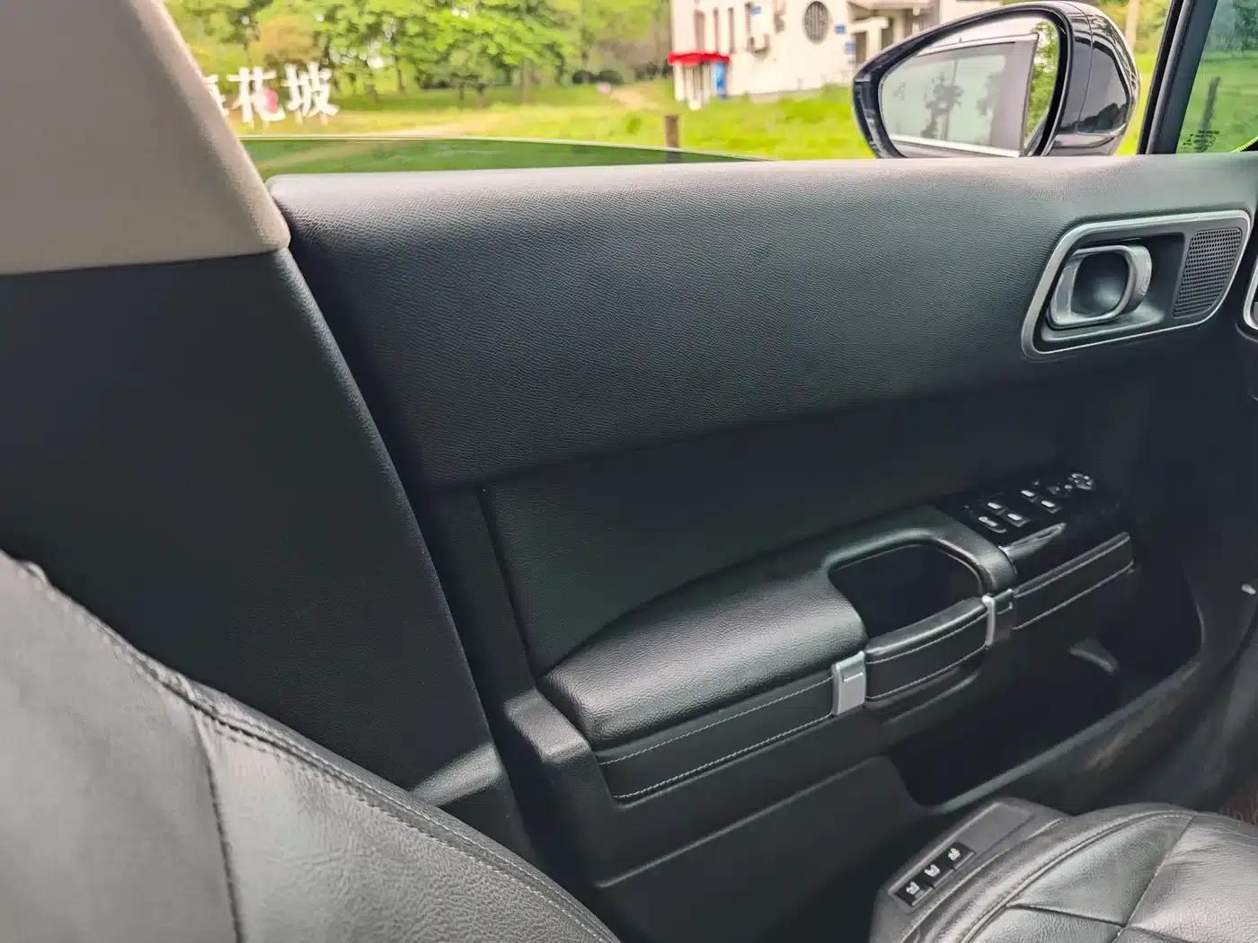Citroën C6 2017 380THP Luxury — миниатюра 17