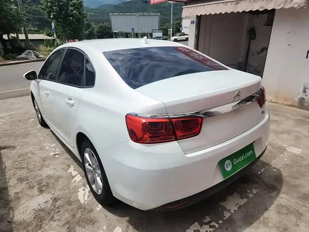 Citroën C4 Sega 2016 1.6L Automatic Comfort Model — миниатюра 5