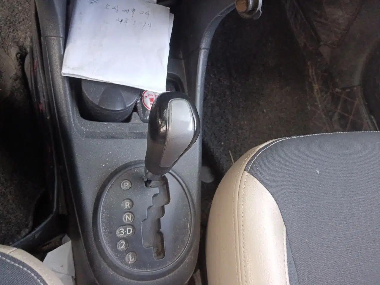 Suzuki Alto 2009 1.0L Automatic Luxury Version — миниатюра 15