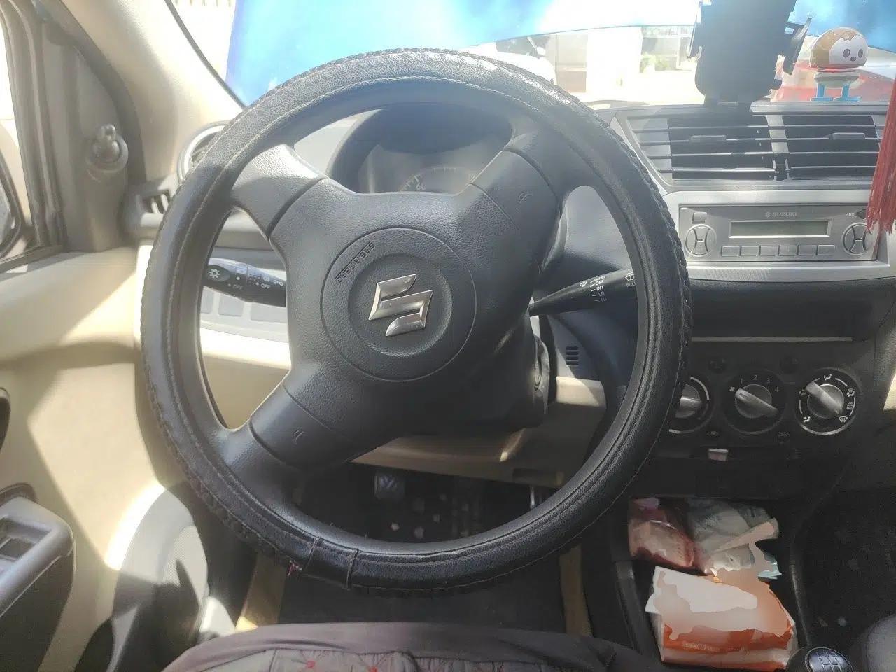 Suzuki Alto 2009 1.0L Manual Comfort Edition — миниатюра 11