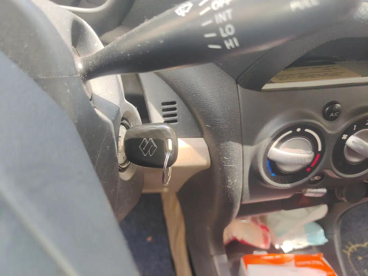 Suzuki Alto 2009 1.0L Manual Comfort Edition — миниатюра 9