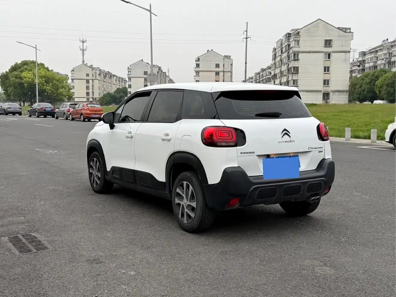 C4 AIRCROSS 2020 230THP DCT C-Series Trendy Edition — миниатюра 11