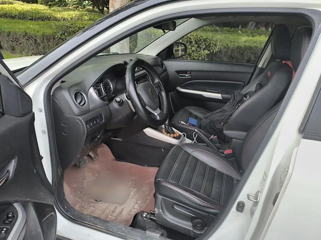 Suzuki Vitara 2016 1.4T Automatic Two-Wheel Drive Luxury Version — миниатюра 17