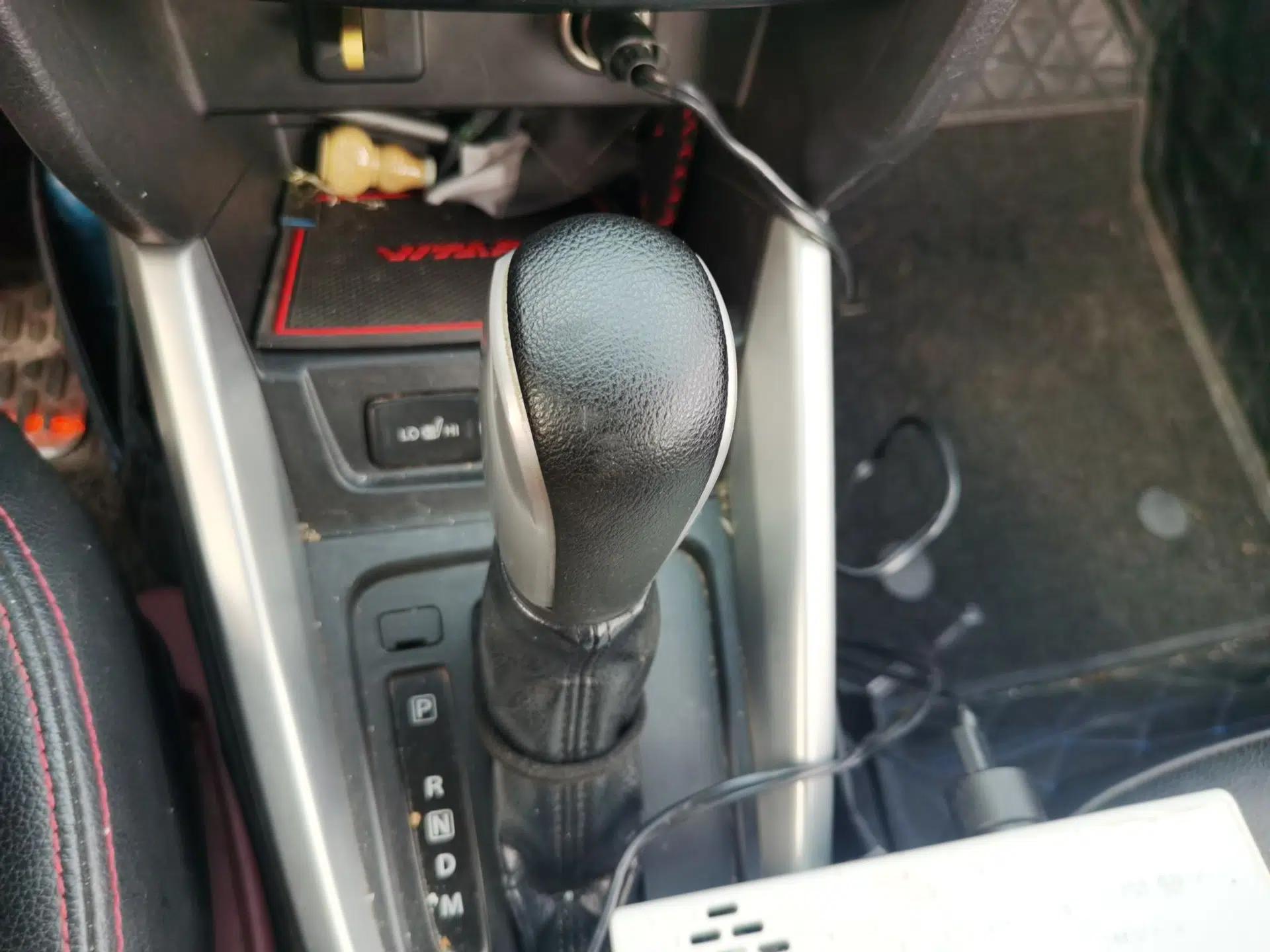 Suzuki Vitara 2016 1.4T Automatic 4x4 Flagship Model — миниатюра 15