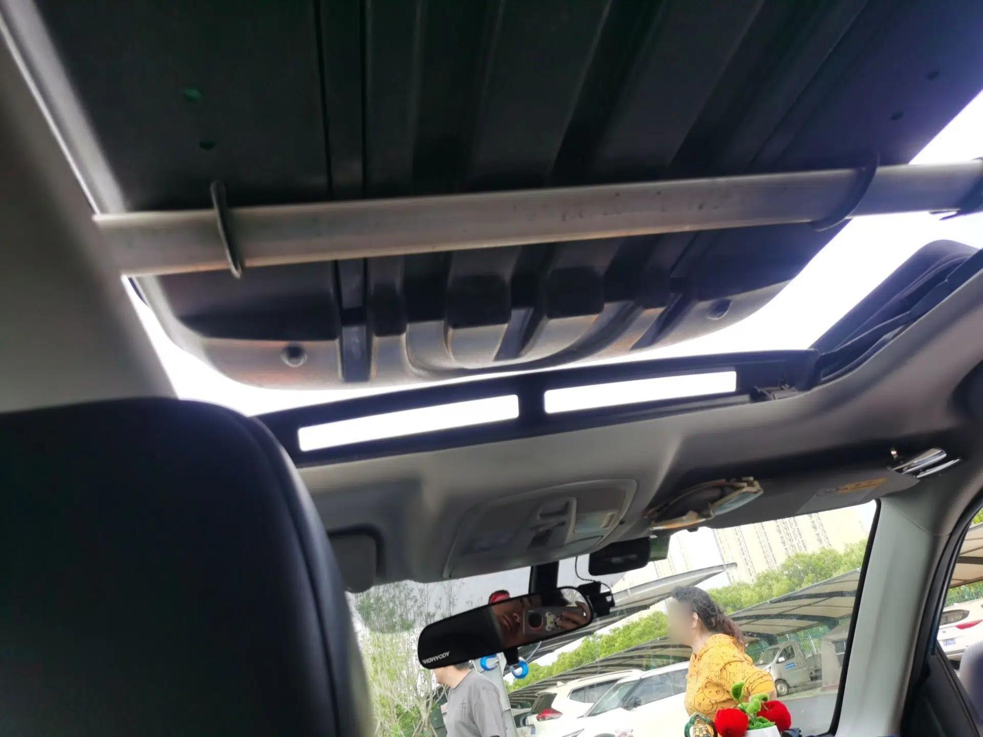 Suzuki Vitara 2016 1.4T Automatic 4x4 Flagship Model — миниатюра 19