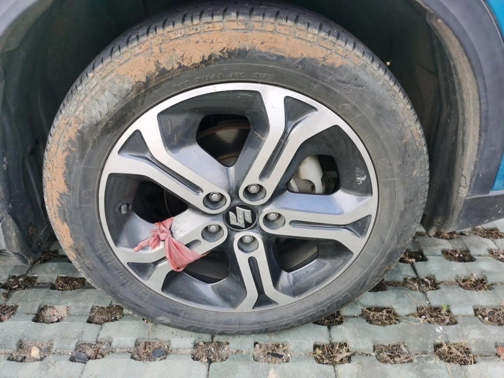 Suzuki Vitara 2016 1.4T Automatic 4x4 Flagship Model — миниатюра 8