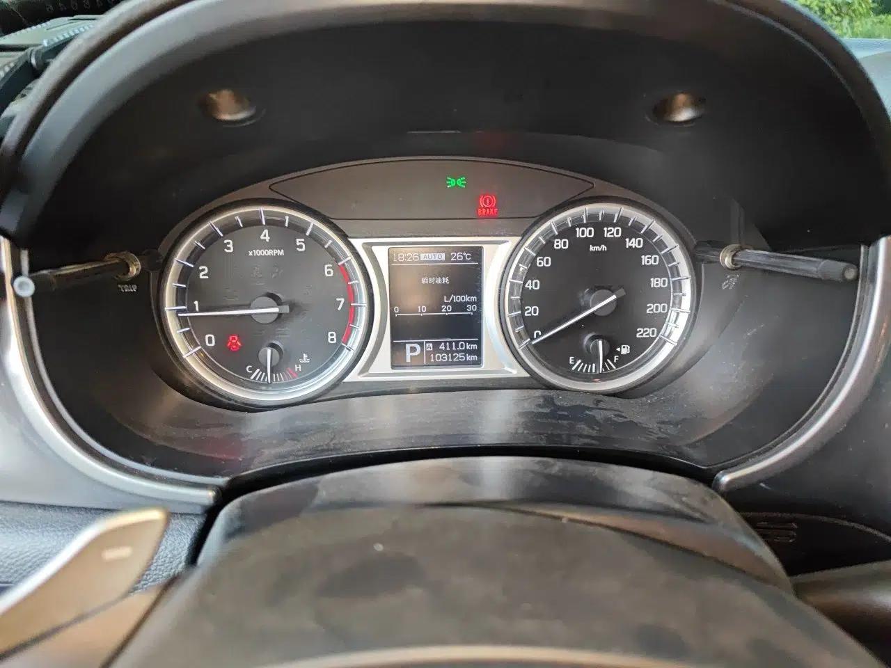 Suzuki Vitara 2016 1.4T Automatic 4x4 Flagship Model — миниатюра 12