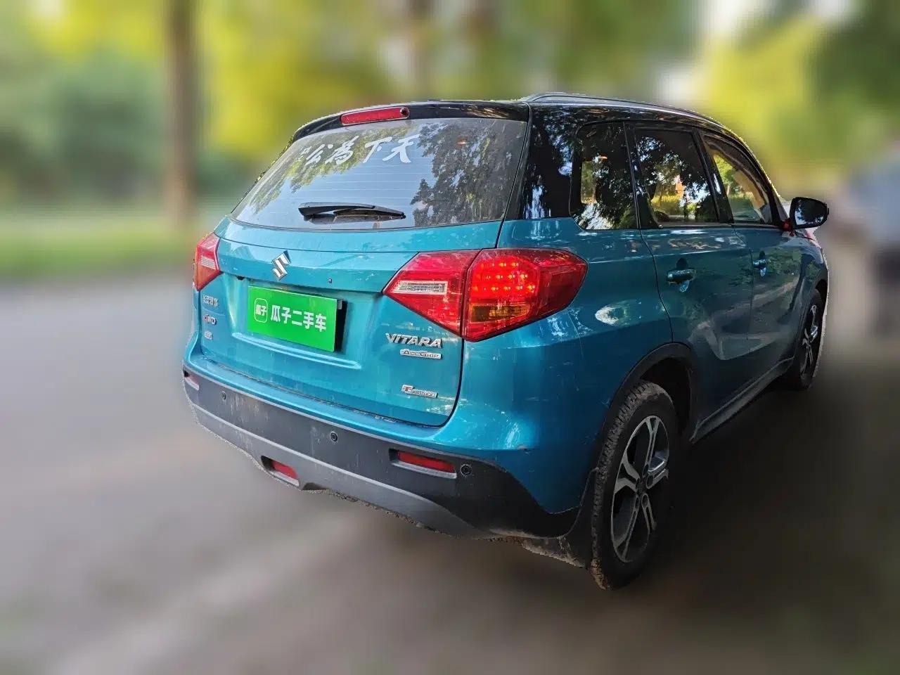 Suzuki Vitara 2016 1.4T Automatic 4x4 Flagship Model — миниатюра 6