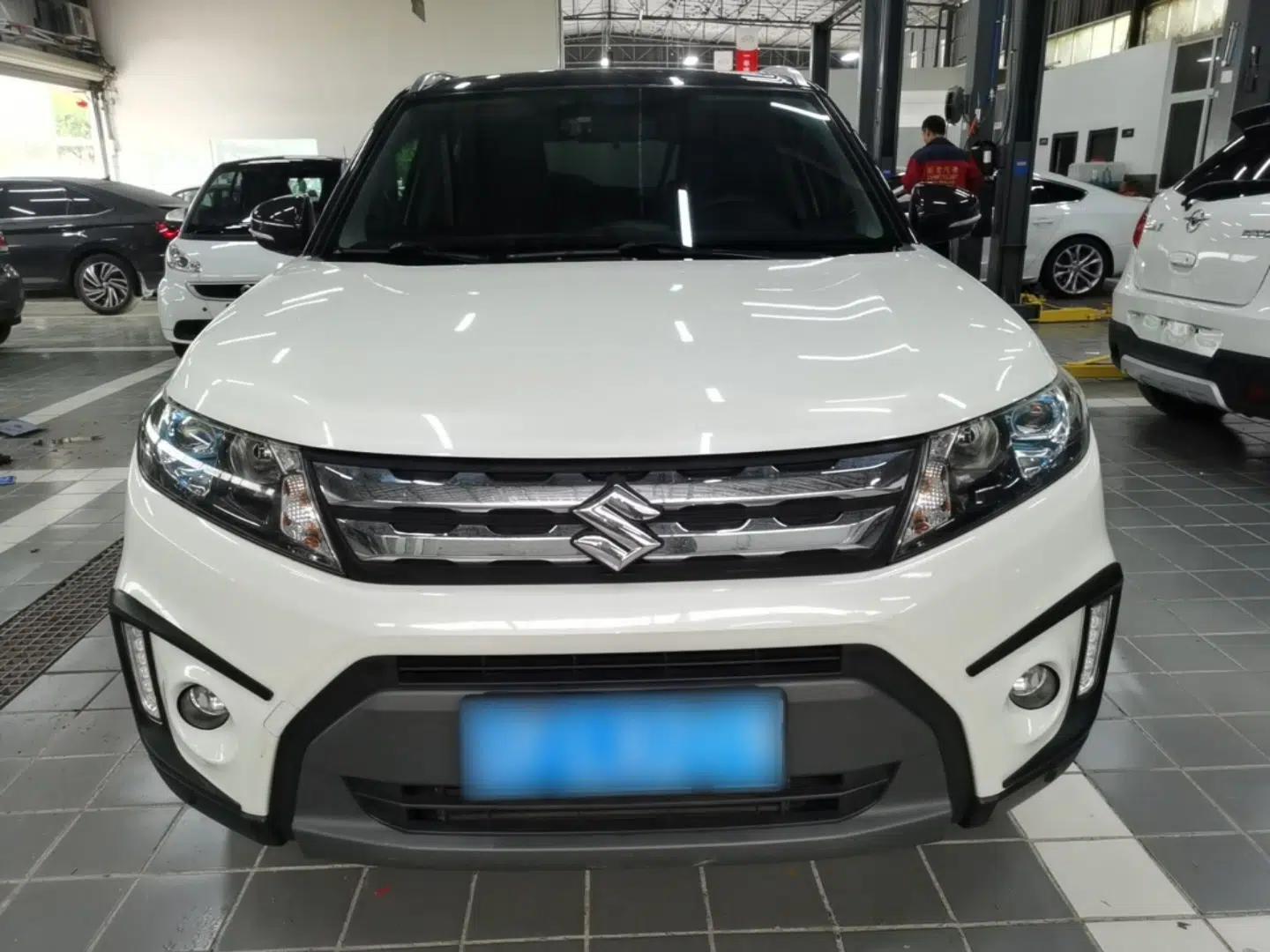 Suzuki Vitara 2016 1.4T Automatic Two-Wheel Drive Luxury Version — миниатюра 2
