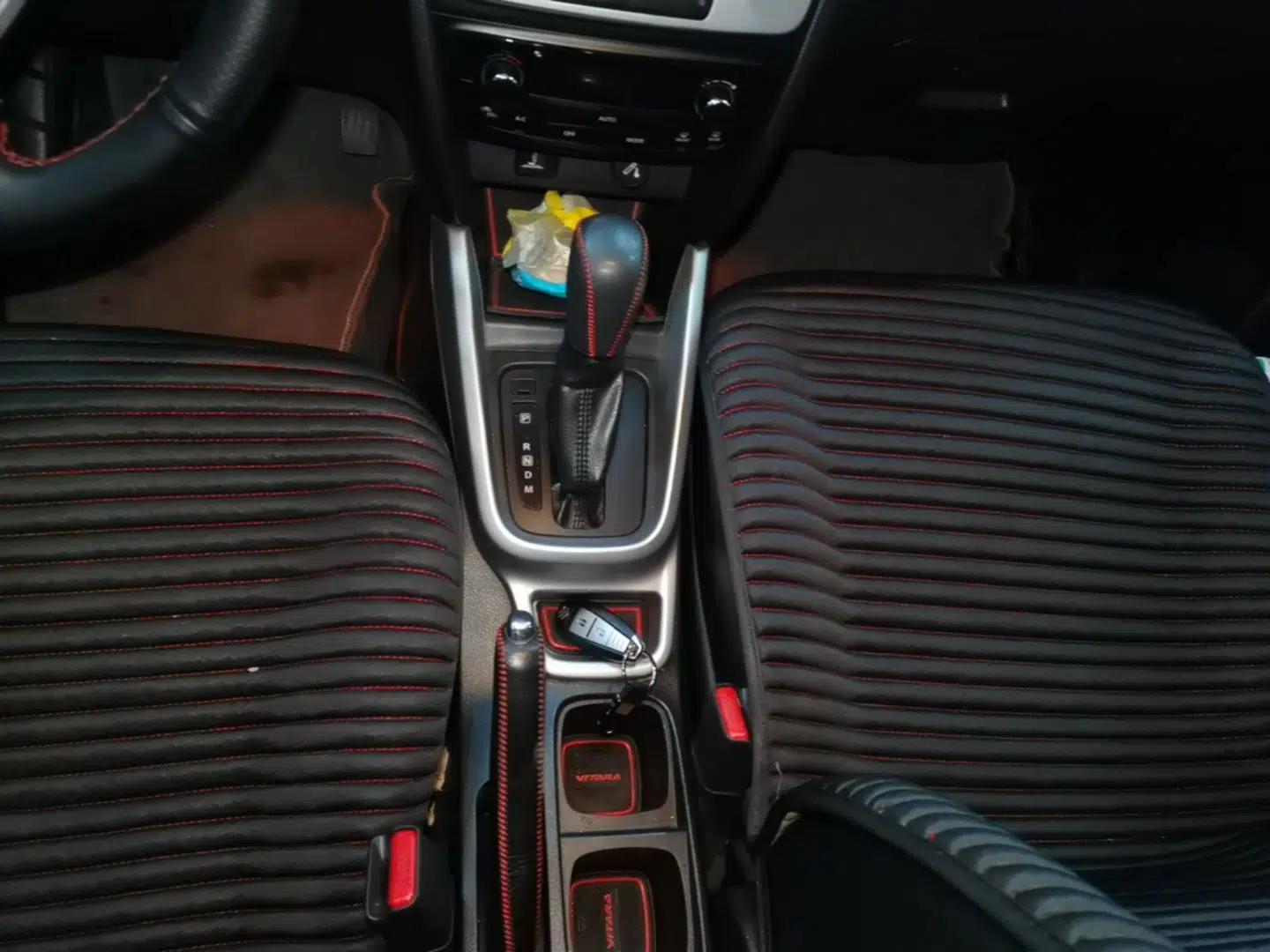Suzuki Vitara 2016 1.4T Automatic Two-Wheel Drive Luxury Version — миниатюра 17