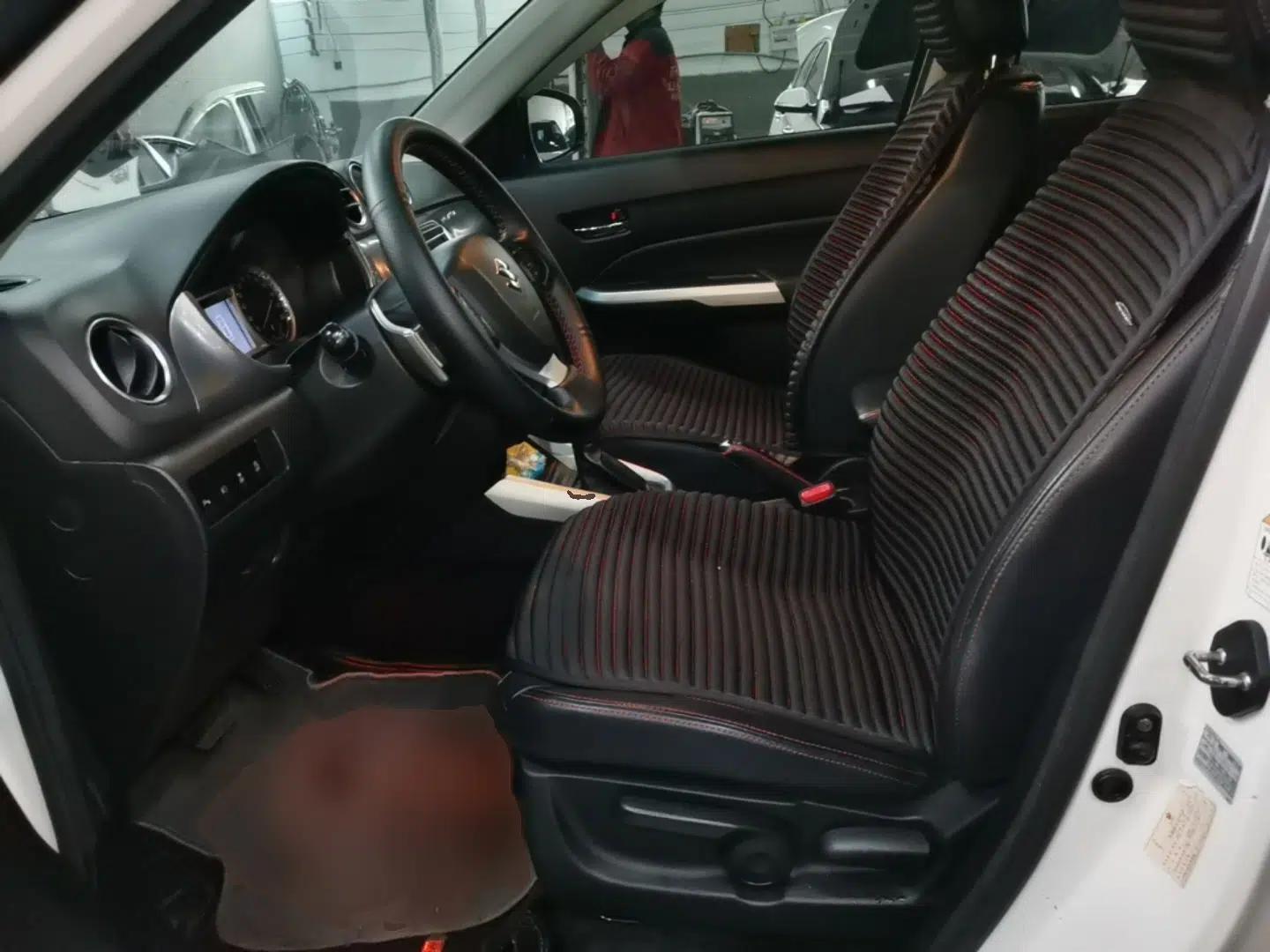 Suzuki Vitara 2016 1.4T Automatic Two-Wheel Drive Luxury Version — миниатюра 18
