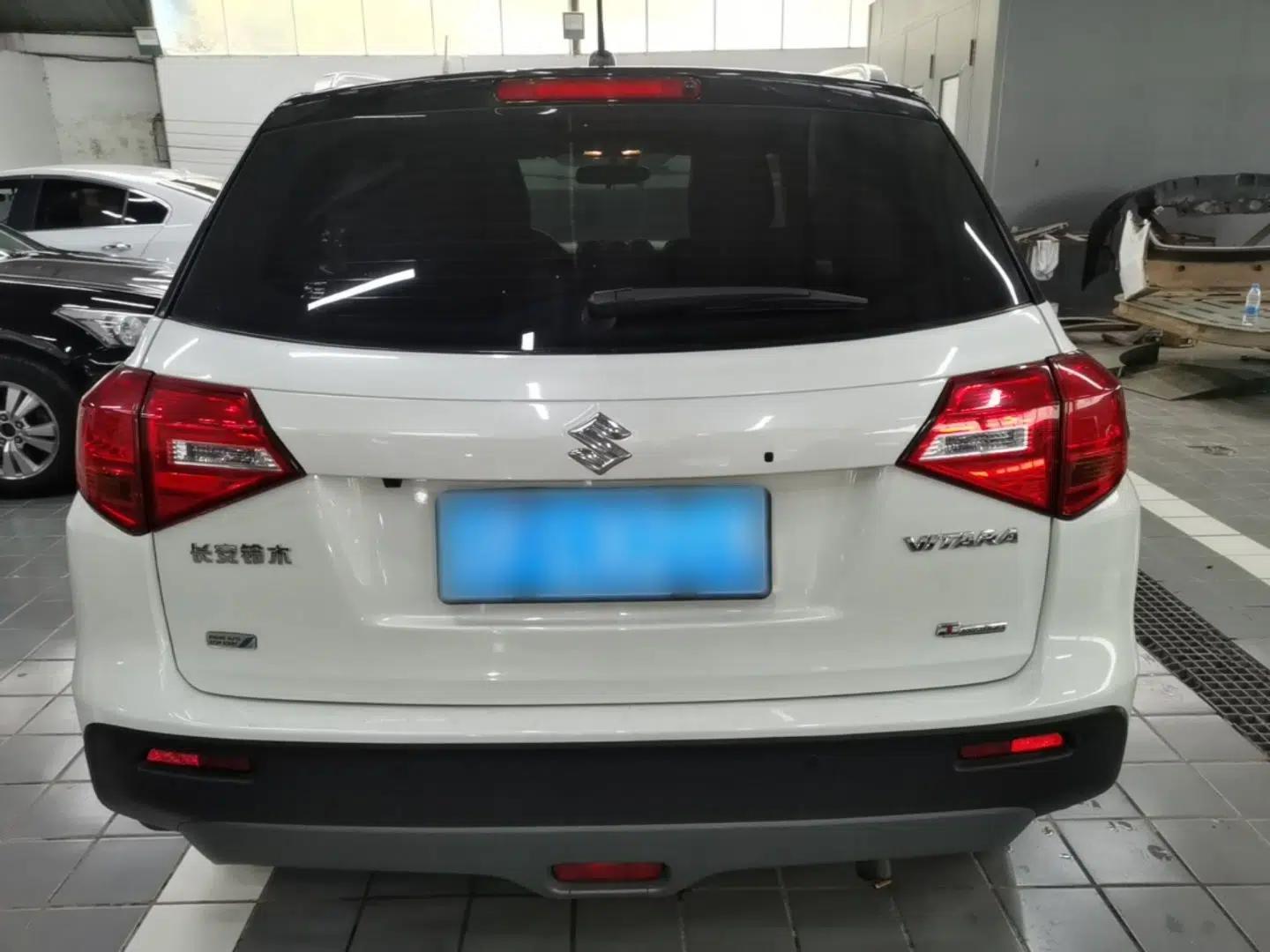 Suzuki Vitara 2016 1.4T Automatic Two-Wheel Drive Luxury Version — миниатюра 5