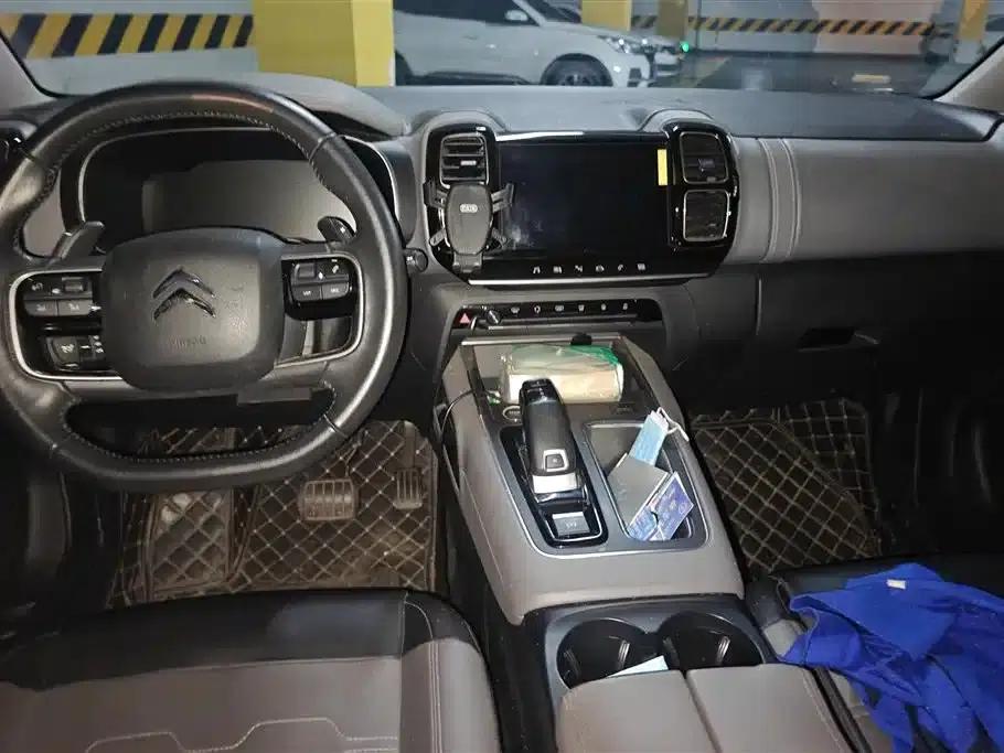 Citroën C5 AIRCROSS New Energy 2020 1.6T AWD Plug-in Hybrid Enjoyment Edition — миниатюра 12