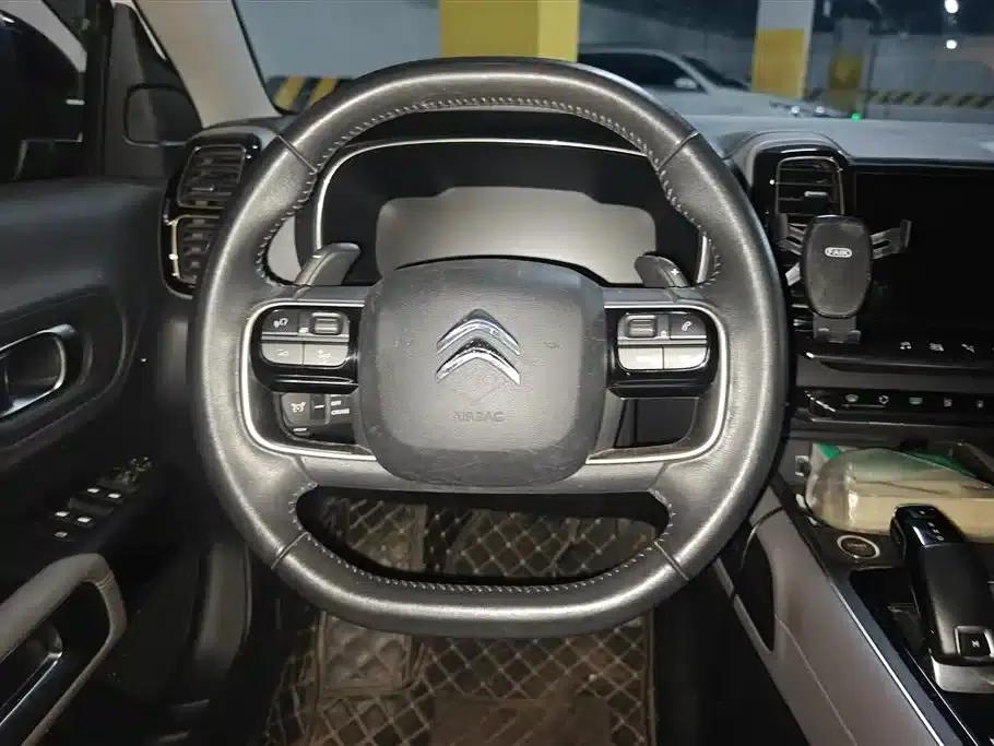 Citroën C5 AIRCROSS New Energy 2020 1.6T AWD Plug-in Hybrid Enjoyment Edition — миниатюра 15