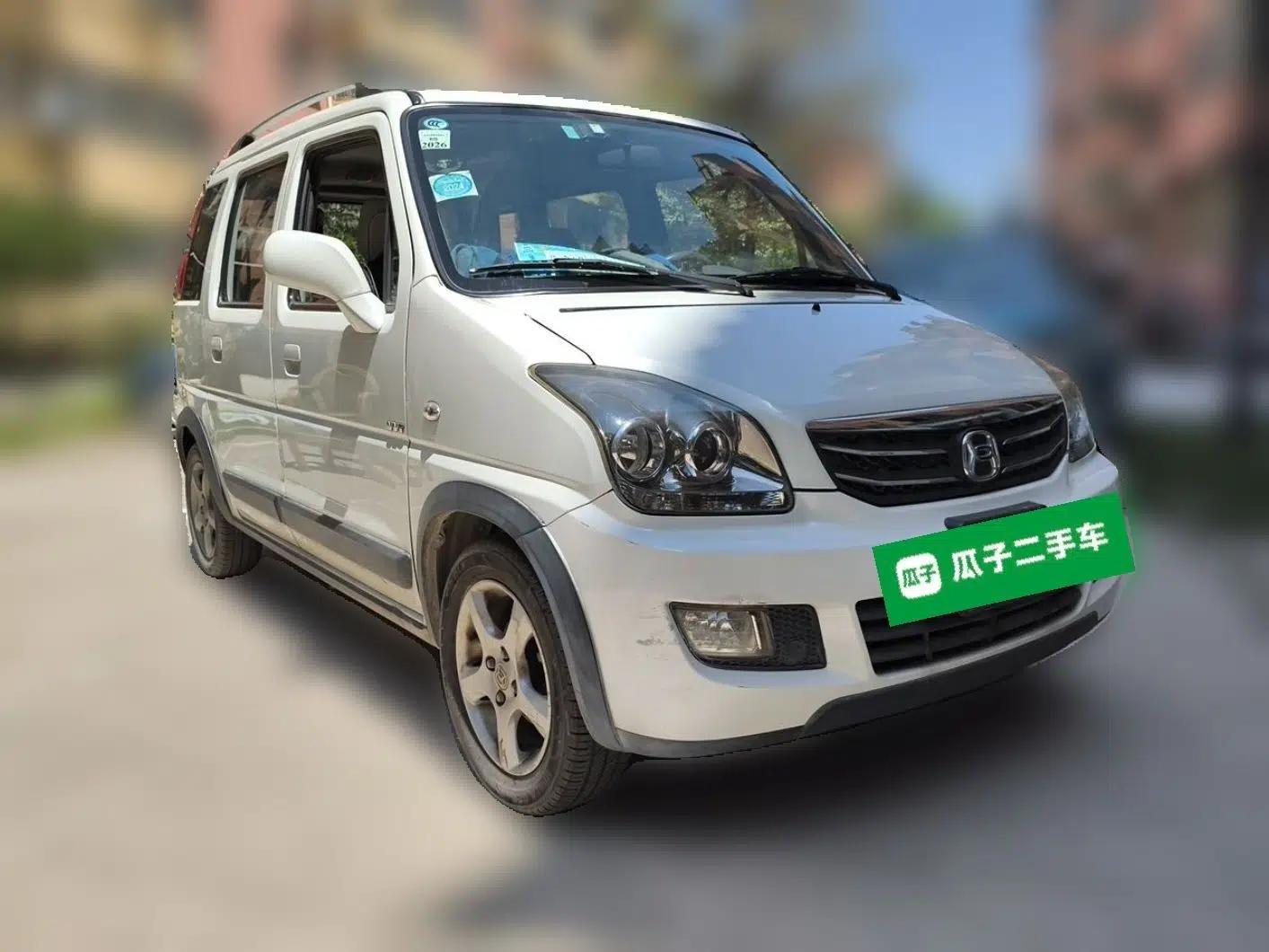 Suzuki Wagon R X5 2016 1.4L Entry Model China V Standard — миниатюра 3