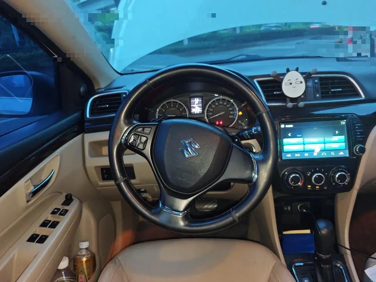 Suzuki Alivio 2015 1.6L Automatic Enjoyment Model — миниатюра 11
